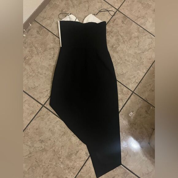 AMANDA UPRICHARD SOIRÉE ASYMMETRICAL DRESS - Picture 15 of 17